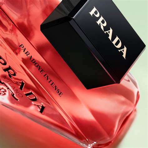 bors prada pradigme|paradoxe intense prada.